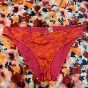 Hollister Pink and Orange Floral Hibiscus Hi-Cut V Waist Cheeky Bikini Bottom